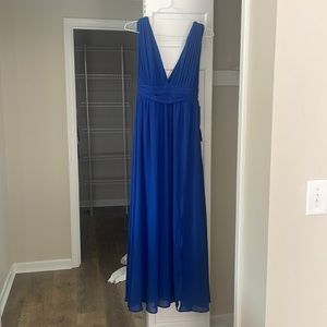 Lulus Blue Gown with tags on